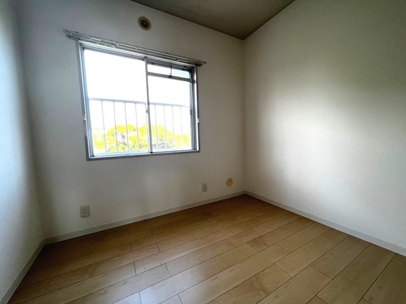 エクレール二宮　B棟 ベッドルーム