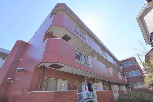 メゾン本厚木 1F号室 外観