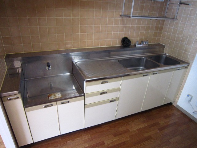 本厚木ロイヤルマンション キッチン