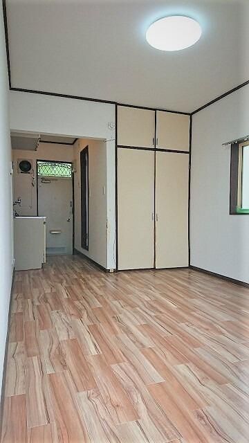 アザース愛名 リビング