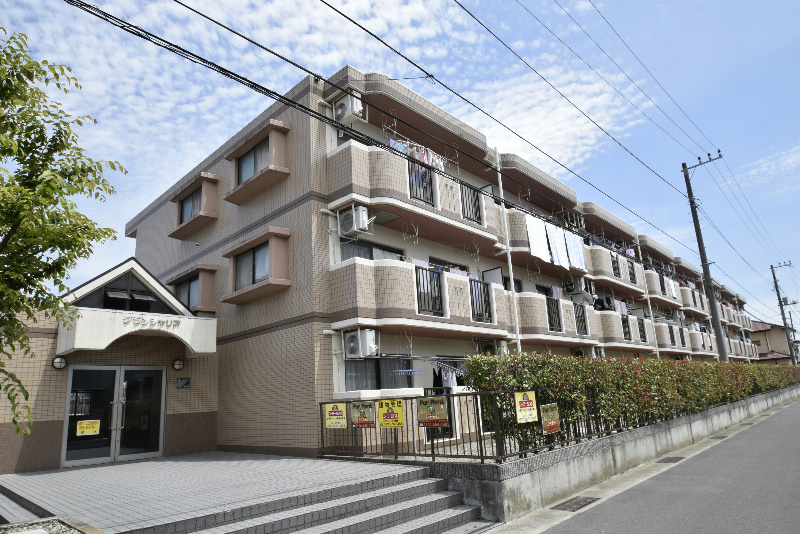 グランシャリオ 202号室 外観