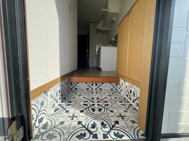 バブサイトNV 玄関