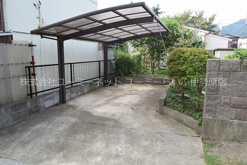 伊勢原市神戸貸家 その他外観1