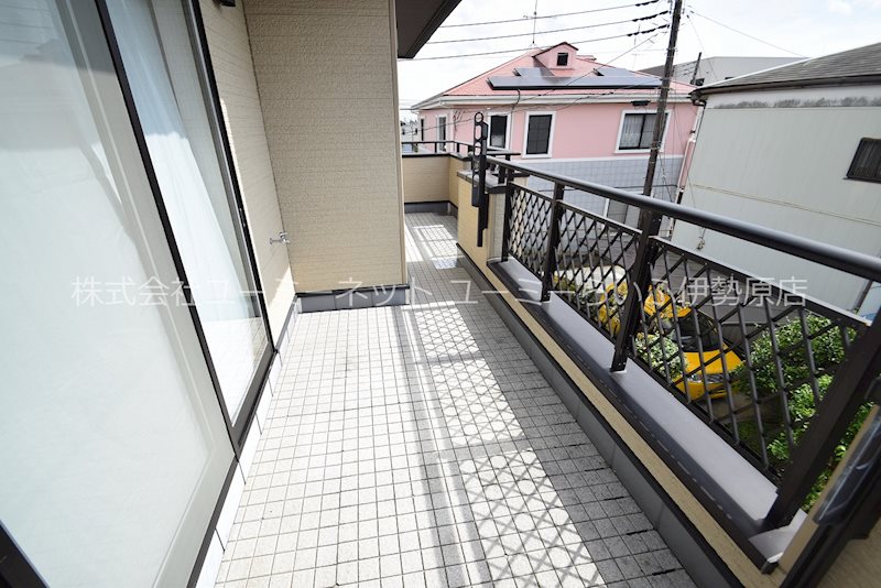 伊勢原市神戸貸家 ベランダ