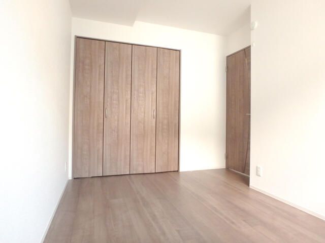 ディーズライフ元町 ベッドルーム