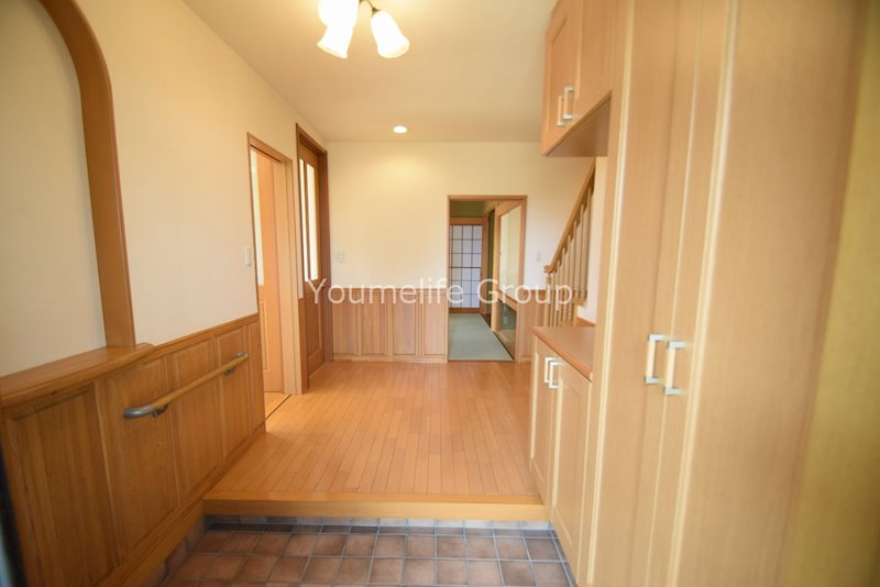 伊勢原市神戸貸家 玄関