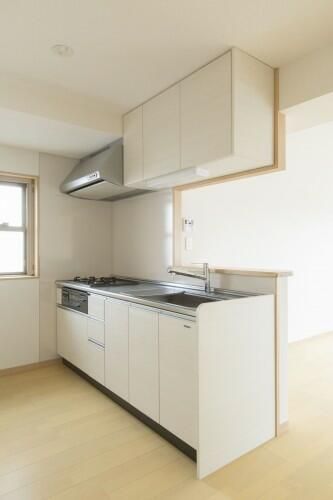 ホワイトアーミン湘南 キッチン