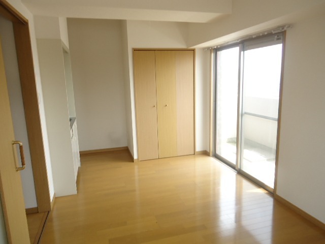 宮下ビル ベッドルーム