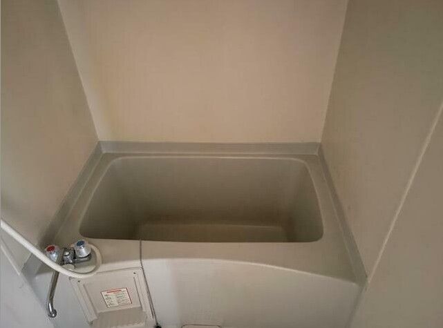 メイゾン・チュトワイエ白旗 風呂画像