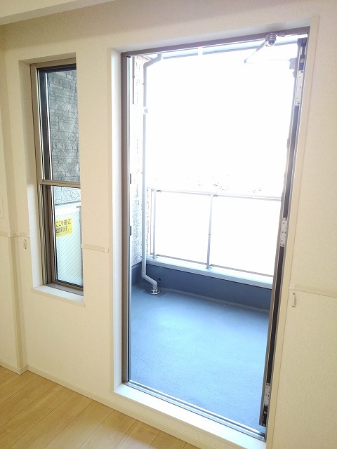 アゼリアヒルズ湘南台Ａ ベランダ