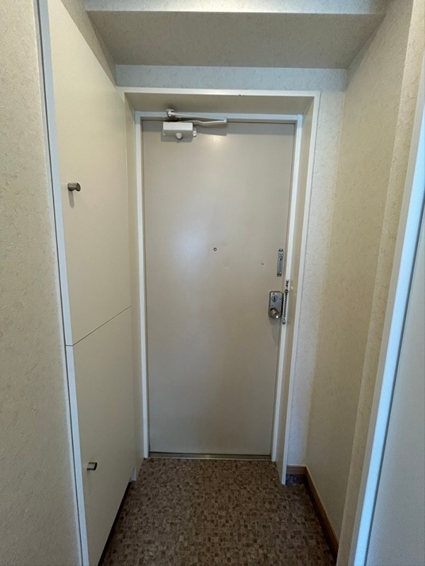 ラ・ホーヤ藤沢 玄関