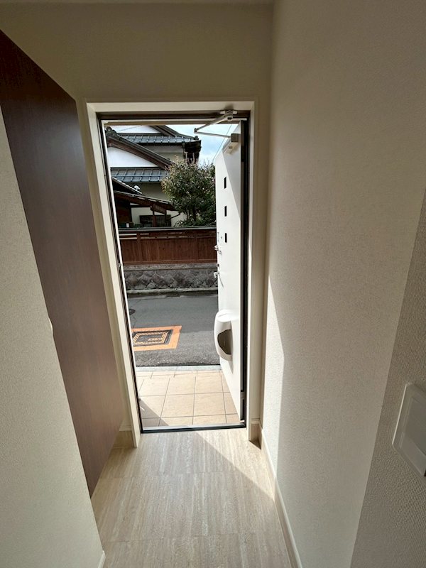 カーロ　オルテンシア　caroortensia 玄関