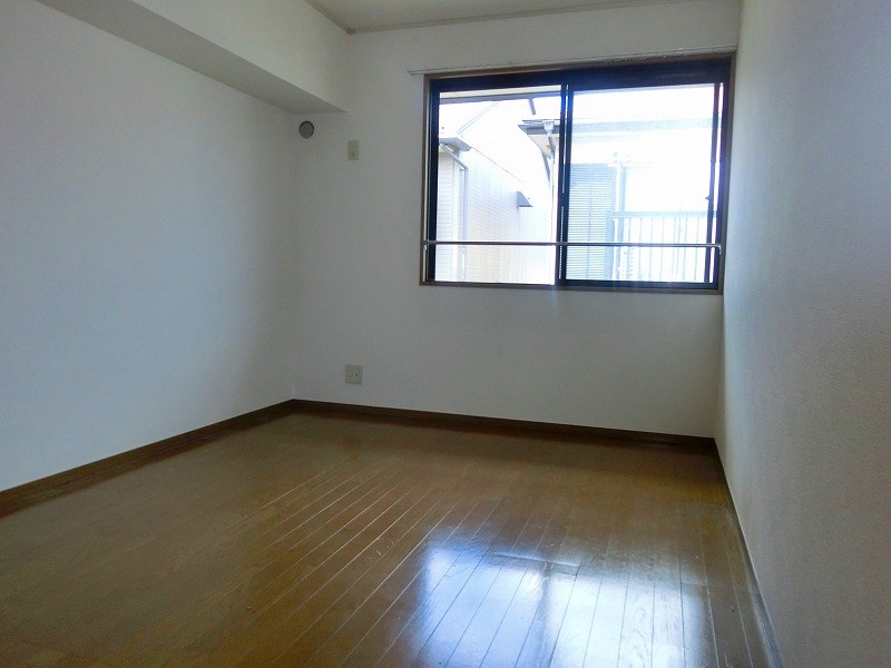 フラワーメゾン ベッドルーム