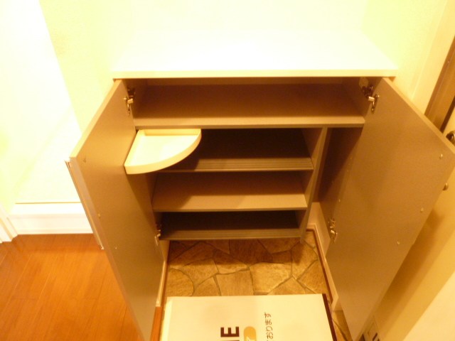 フェリーチェ石田 玄関