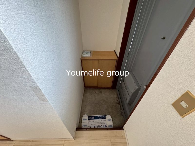 ピエモンテハイツ 玄関