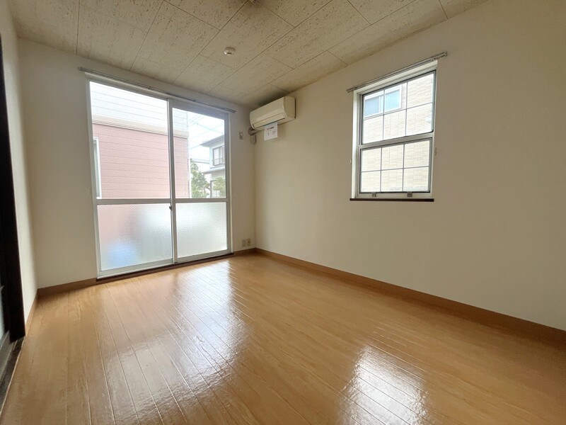 クローバーハイツB ベッドルーム