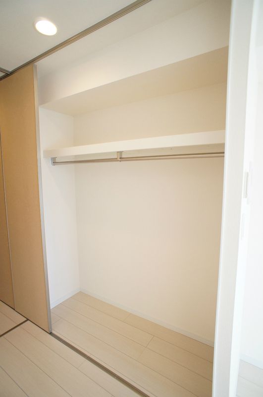 リブリ・フォルシア その他11