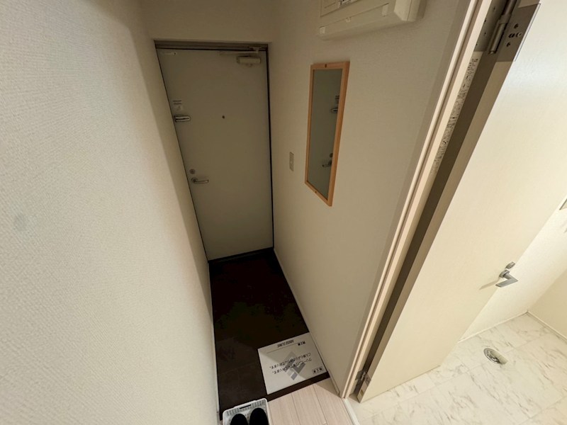 シェモア伊勢原 玄関