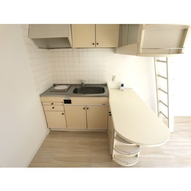 リファレンス愛甲石田 キッチン