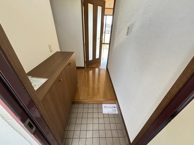 ルミエール 玄関