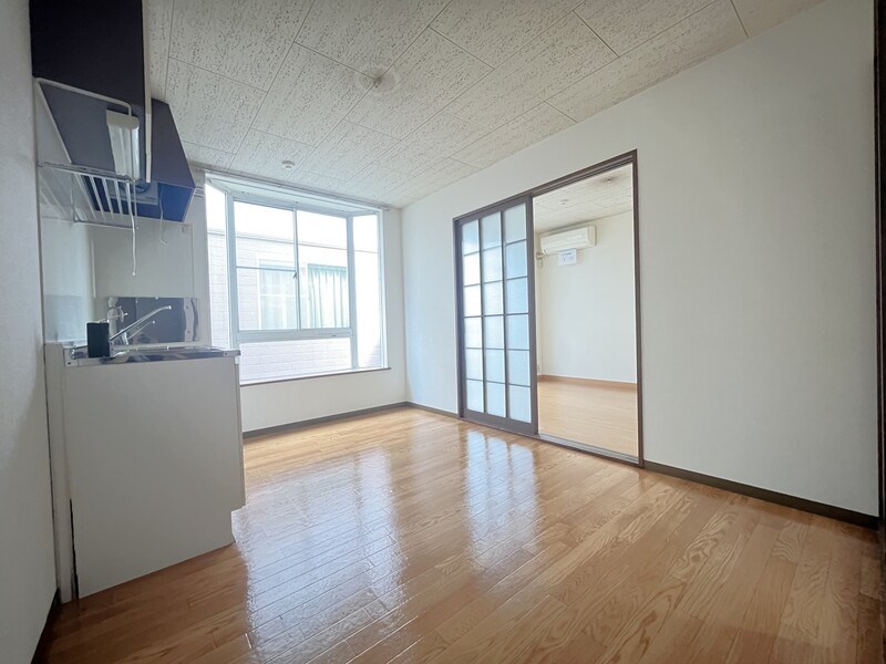 クローバーハイツB リビング