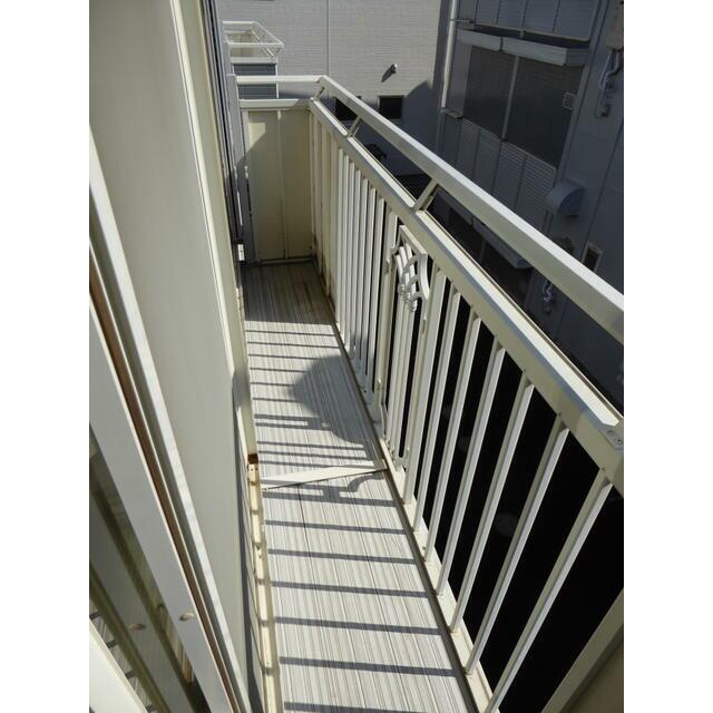 ファーストライフ板戸Ⅰ ベランダ