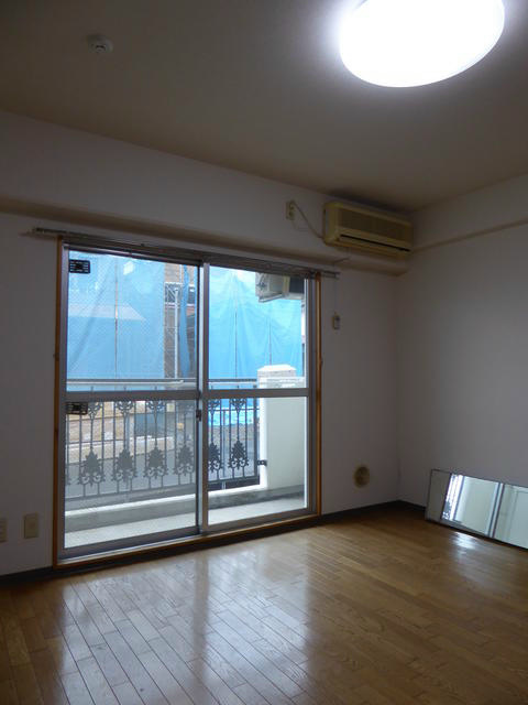 ル・シェルキタカド リビング