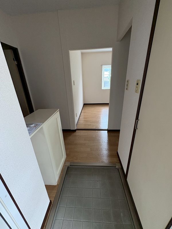 ファーストライフ板戸Ⅰ 玄関