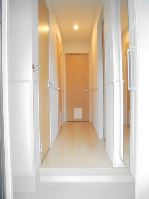 ヴェルメイユ 玄関