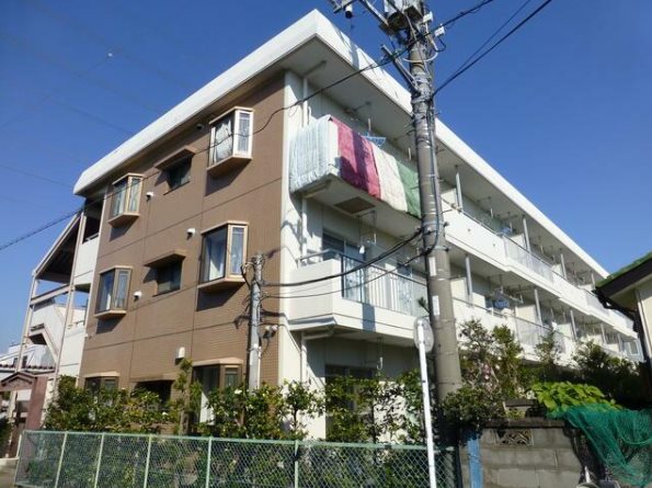 チェリーハイム 303号室 外観