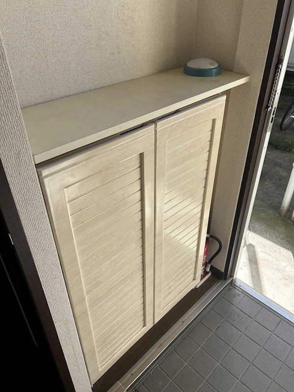 ルミエールマエダ 玄関