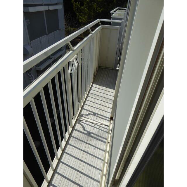 ファーストライフ板戸Ⅰ ベランダ