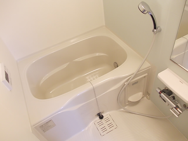 シャンフルール・アイ 風呂画像