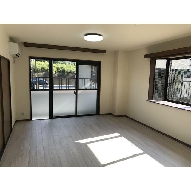 モンメール大磯 リビング