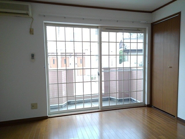 メゾン・ヴォーネン その他1