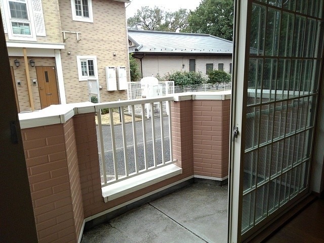 メゾン・ヴォーネン ベランダ