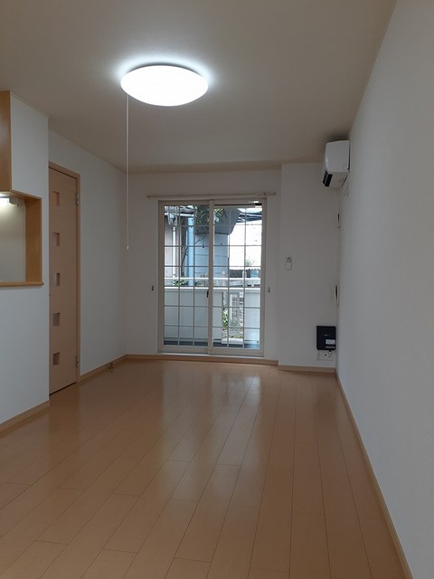 アルドーレ リビング