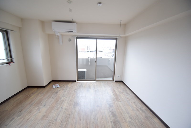 プライム伊勢原プレイス リビング