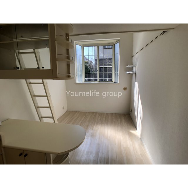 リファレンス愛甲石田 リビング