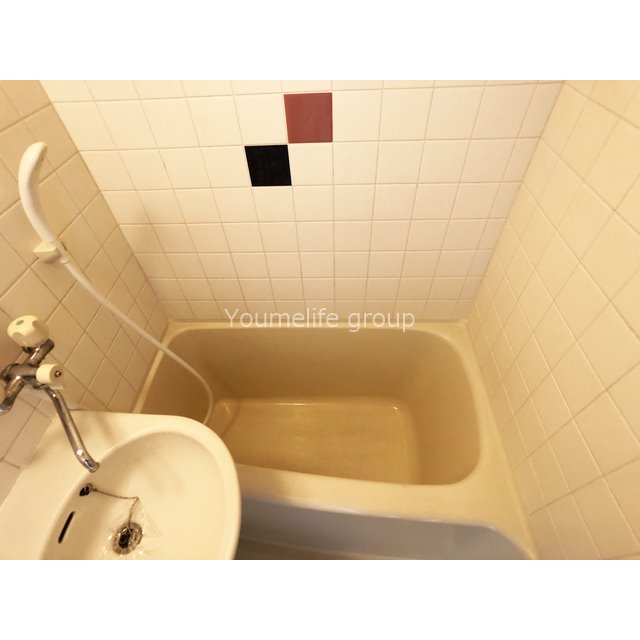 リファレンス愛甲石田 風呂画像