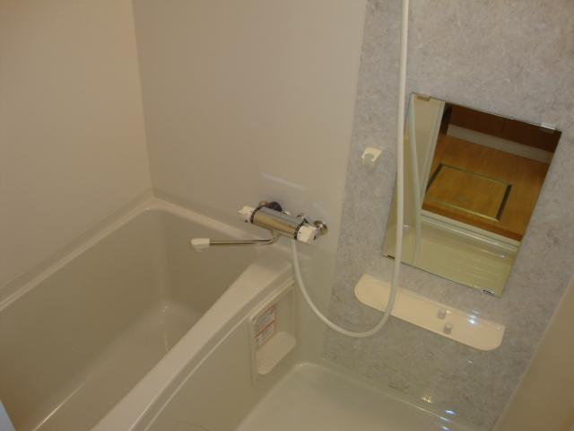 グレイシャス湘南 風呂画像