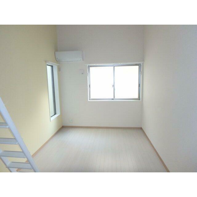 グラッサ花の木 リビング