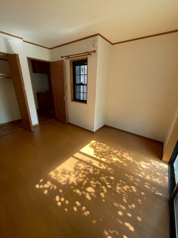 鎌倉市台３丁目戸建 リビング