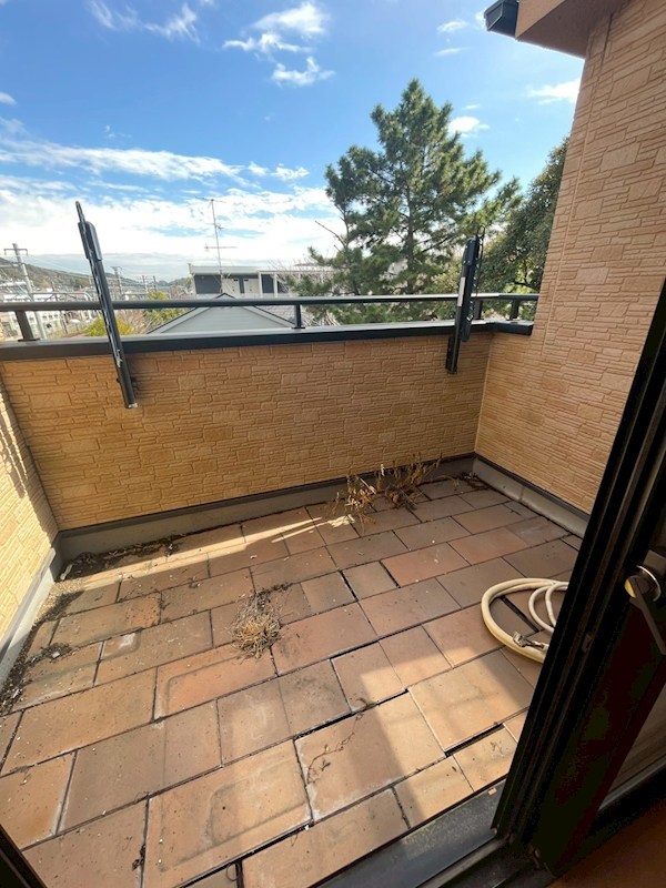 鎌倉市台３丁目戸建 ベランダ