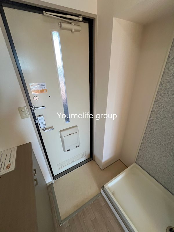 メゾン・ベルグ 玄関