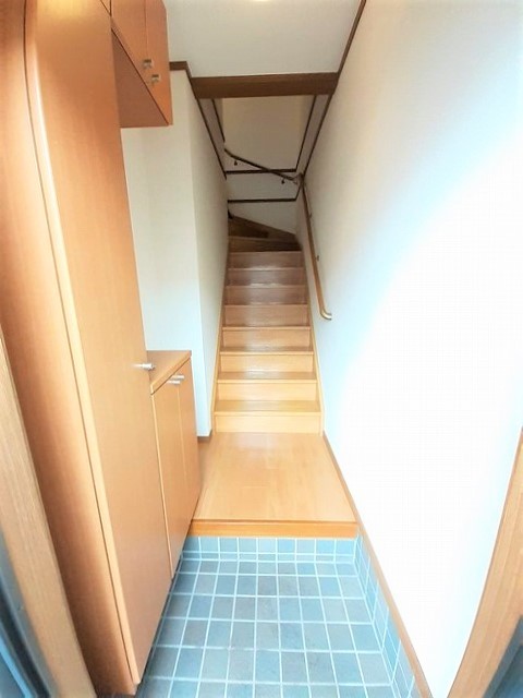 メゾン・ド・アイリス 玄関