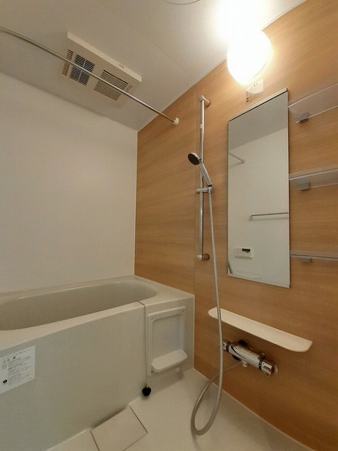 ラピュタテラスＡ 風呂画像