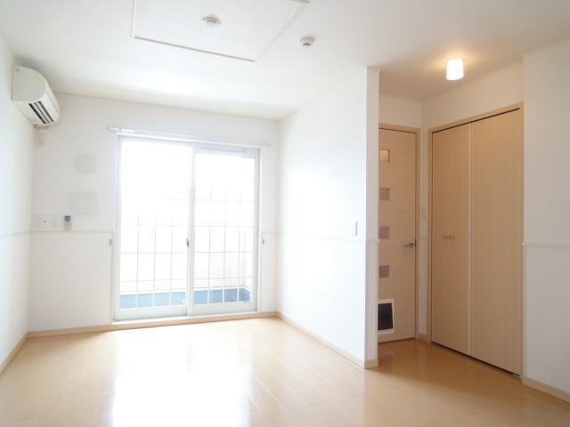 エリーゼ リビング