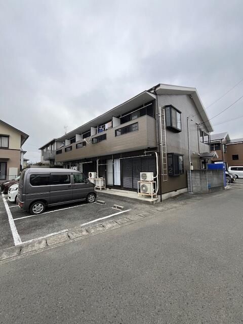 プチメゾン栢山 203号室 外観