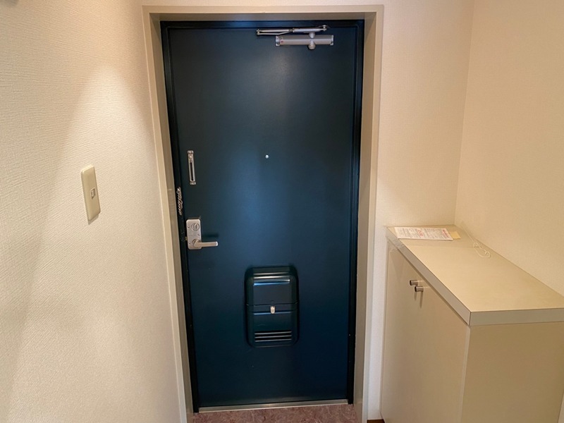 ピースフルハウス 玄関